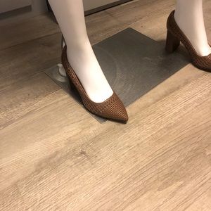 Ann Taylor Factory shoes size 7.5